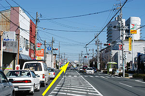右手に文化芸術大学さんが見えます